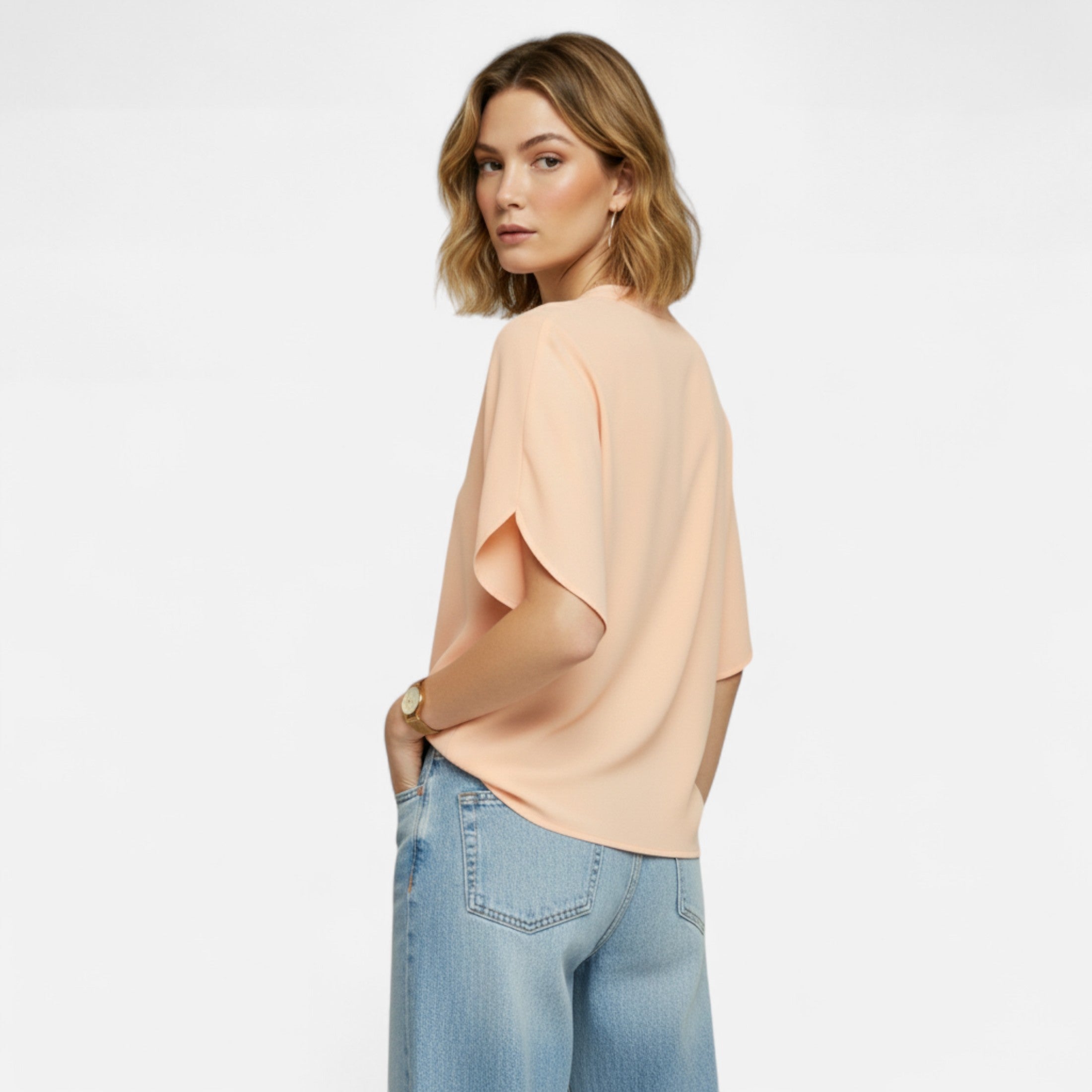 Blouse Femme Col Fendu Élégance Intemporelle