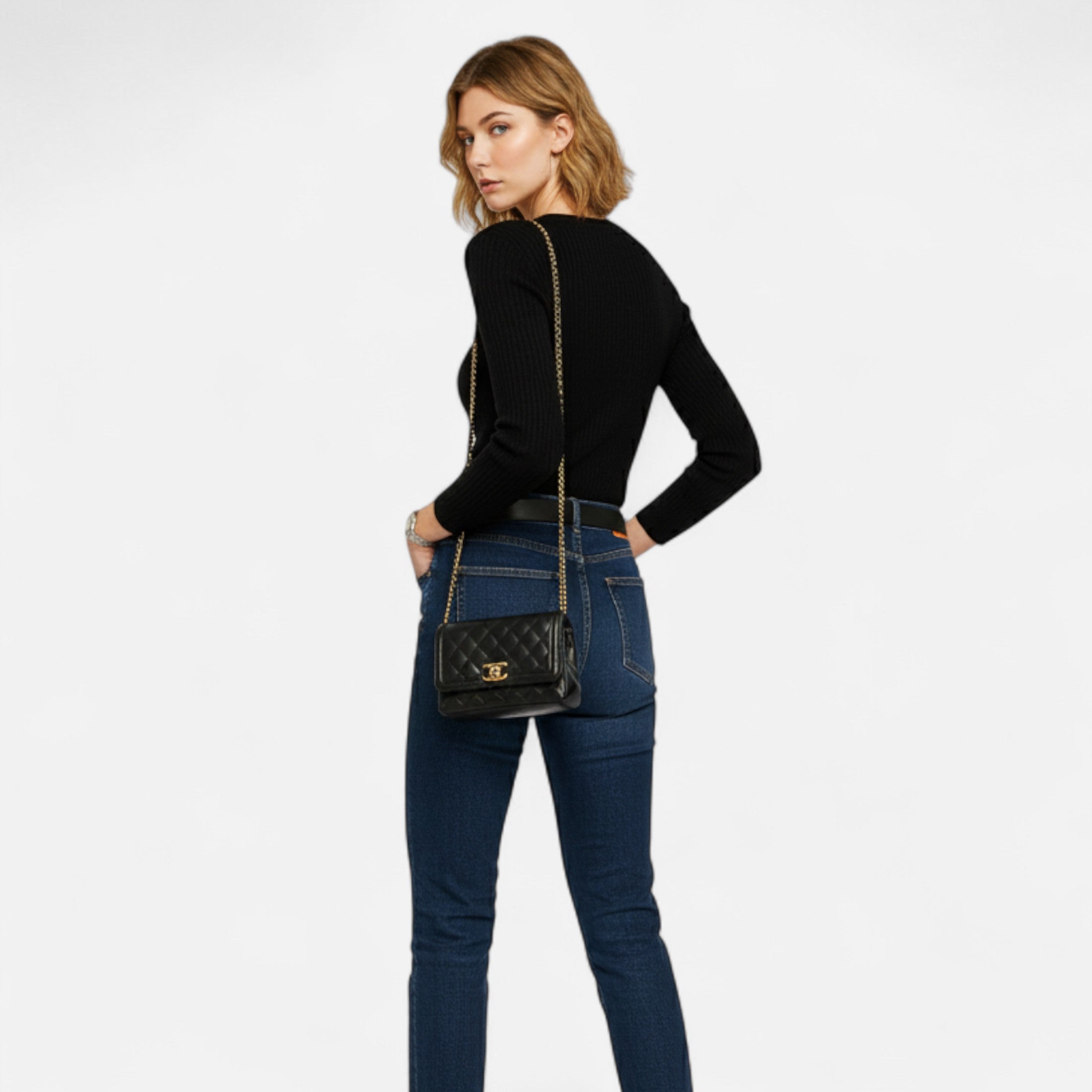 Pull Femme Maille Col Rond Intemporel